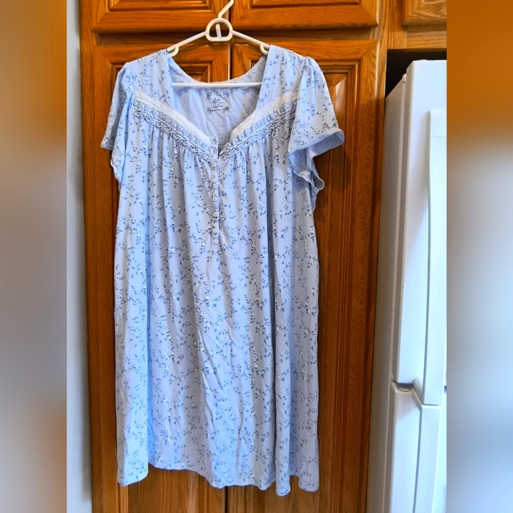 Aria collection sleepwear